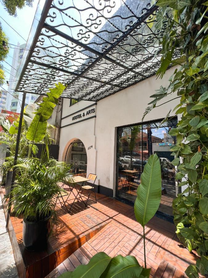 Ovibe Party Hostel Белен Екстер'єр фото